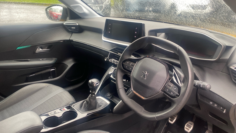 Peugeot 208 1.2 PureTech 100 Allure Premium + 5dr Petrol Hatchback